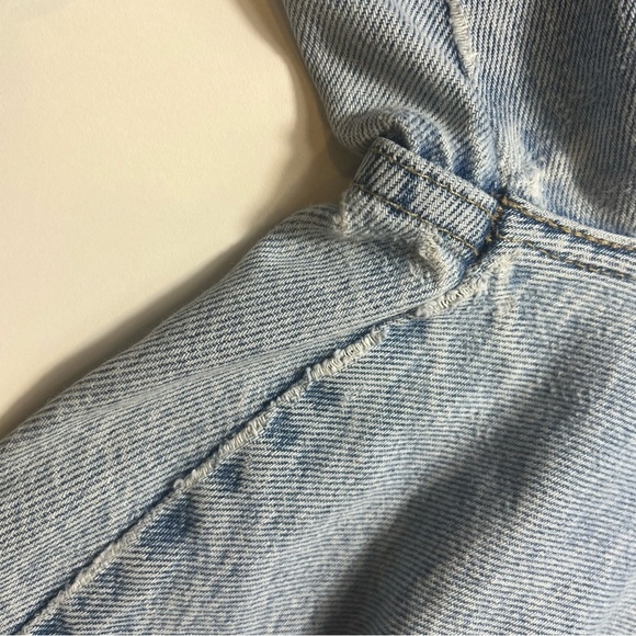 Brittania vintage size 4/6 pleated denim cut hem
427 - Picture 10 of 16